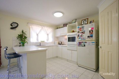 Property photo of 3 Cypress Close Hampton Park VIC 3976