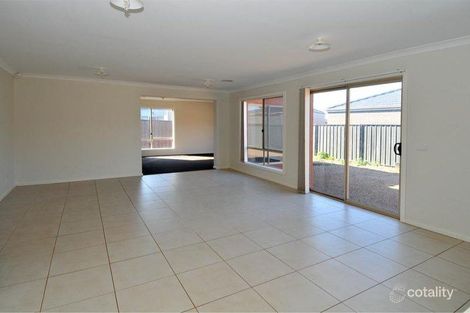 Property photo of 40 Palmer Parade Derrimut VIC 3026