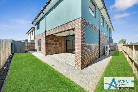 Property photo of 77 Cascade Drive Aintree VIC 3336