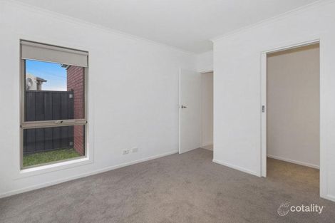 Property photo of 2/4 Ferguson Court Redan VIC 3350