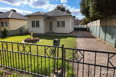 Property photo of 51 Canal Street Griffith NSW 2680