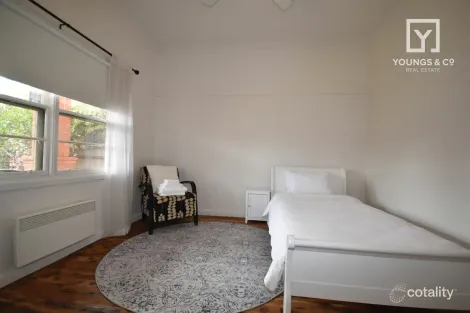 Property photo of 18 Macintosh Street Shepparton VIC 3630