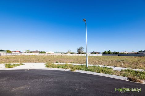 Property photo of 12 Lyons Court Horsham VIC 3400