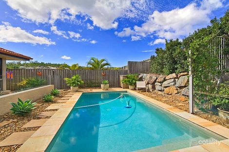 6 Springwood Ave, Pacific Pines, QLD 4211