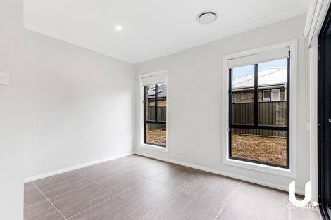 Property photo of 31 Versace Crescent Melonba NSW 2765