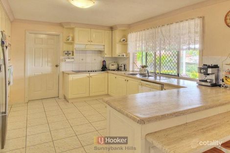 Property photo of 11 Liquidambar Place Stretton QLD 4116