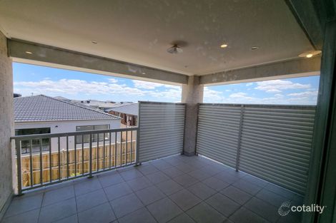 Property photo of 41 Barrabool Boulevard Mambourin VIC 3024