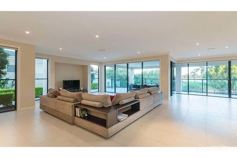 Property photo of 10/145 Palm Meadows Drive Carrara QLD 4211