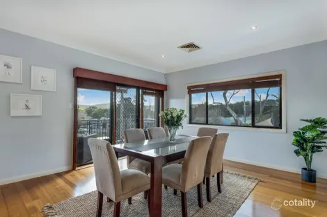 Property photo of 19 Robusta Close Erina NSW 2250