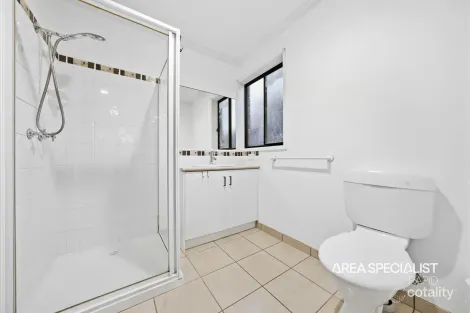 Property photo of 9 Fishburn Place Cranbourne West VIC 3977