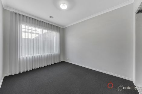 Property photo of 12 Hallowglen Drive Wollert VIC 3750