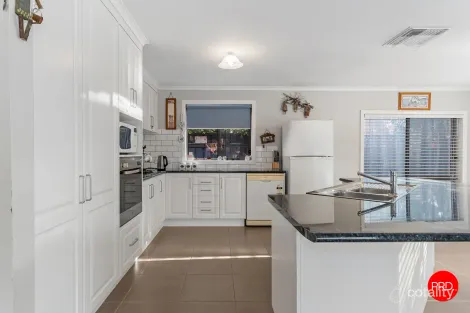 Property photo of 3/48B Strickland Street Ascot VIC 3551