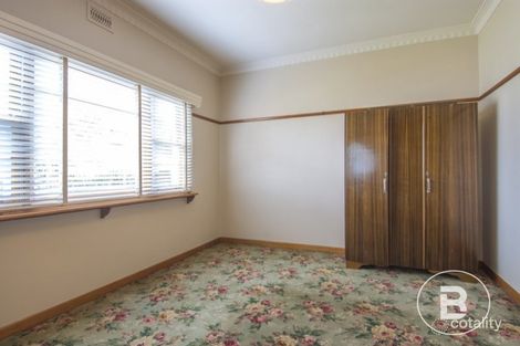 Property photo of 60 Rowe Street Black Hill VIC 3350