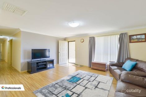 Property photo of 24 Warburton Drive Westdale NSW 2340