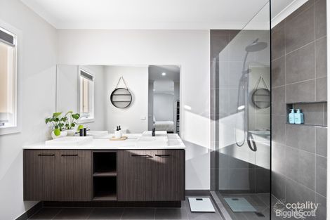 Property photo of 21 Chambly Drive Mickleham VIC 3064