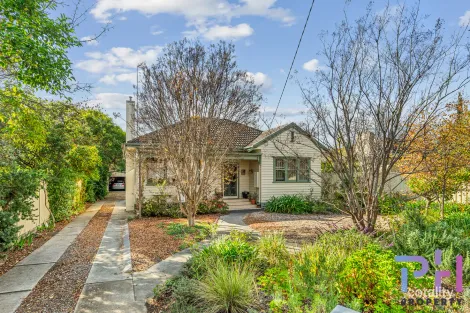 13 Hammer St, Flora Hill, VIC 3550