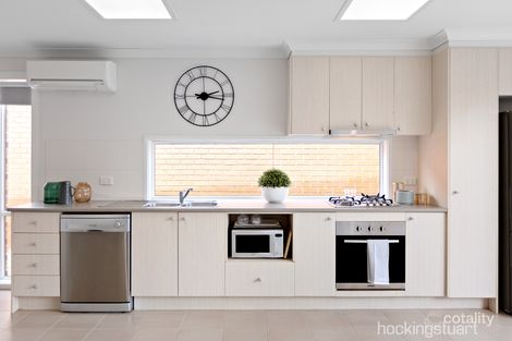 Property photo of 9 Tussock Link Wyndham Vale VIC 3024