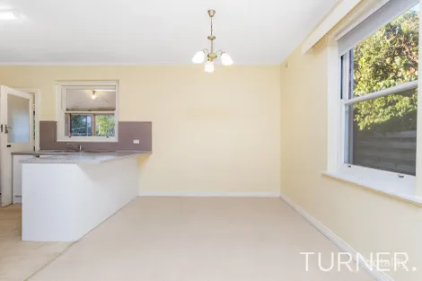 Property photo of 28 Windsor Avenue Clearview SA 5085