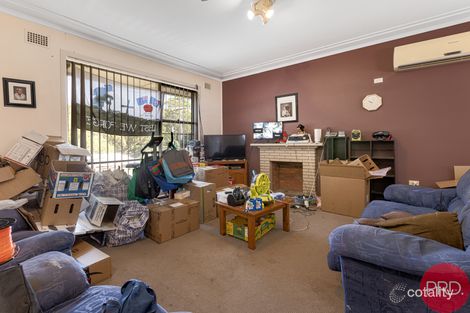 Property photo of 3 Tannant Avenue Rutherford NSW 2320