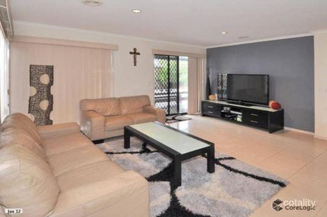 Property photo of 24 Willowood Court Taylors Hill VIC 3037