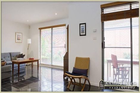 Property photo of 8 Frome Street Narrabundah ACT 2604