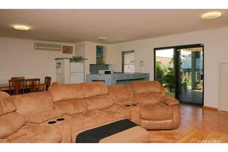 Property photo of 44 Glendinning Road Tarcoola Beach WA 6530