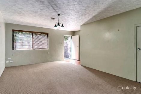 Property photo of 2/4 Lemnos Street Red Hill QLD 4059