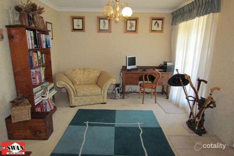 Property photo of 9 Drummore Elbow Stratton WA 6056