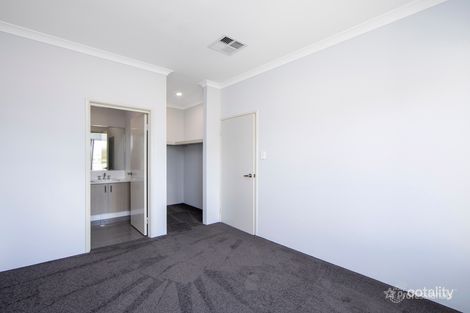 Property photo of 21 Waypoint Mews Alkimos WA 6038