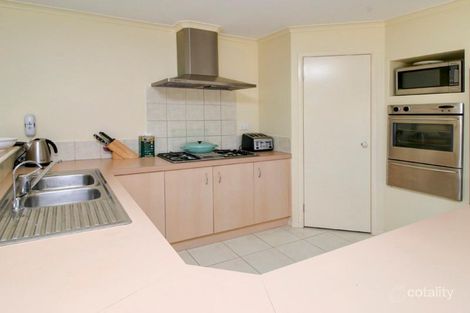 Property photo of 16 Weerona Way Mornington VIC 3931