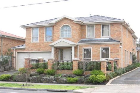 2/63 Beverley St, Doncaster East, VIC 3109