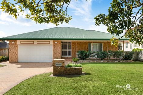 Property photo of 12 Hatherton Crescent Carindale QLD 4152