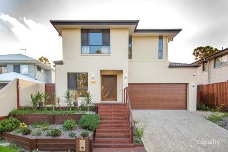 Property photo of 25 Dewberry Place Bridgeman Downs QLD 4035