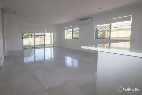 Property photo of 1/21 Wolfik Drive Goodna QLD 4300