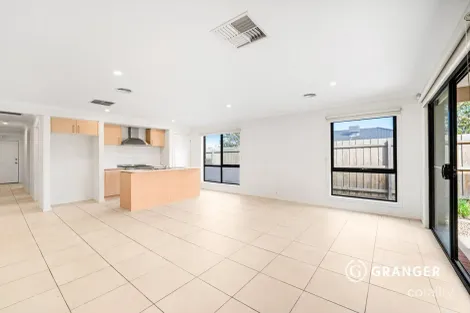 Property photo of 21 Vecchio Parkway Wallan VIC 3756