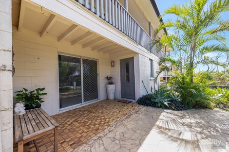 Property photo of 10 Hellas Street Barlows Hill QLD 4703