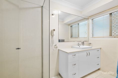 Property photo of 26 Chelsea Crescent Bridgeman Downs QLD 4035