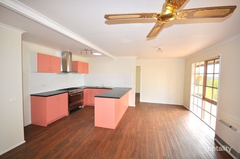 Property photo of 5 Short Street Carisbrook VIC 3464