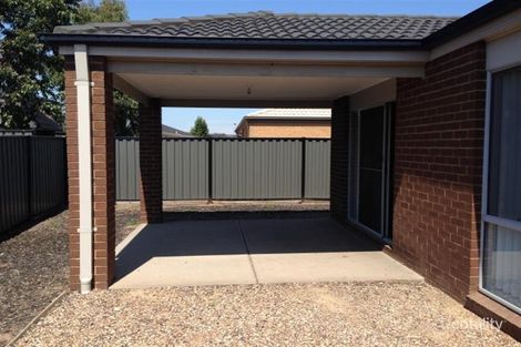 6 Aston Gld, Derrimut, VIC 3026