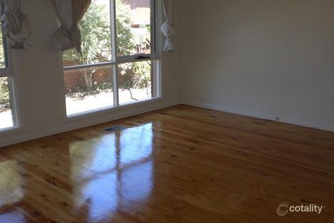 Property photo of 1/27 Woodville Avenue Glen Huntly VIC 3163