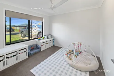 Property photo of 6 Archbold Court Marian QLD 4753