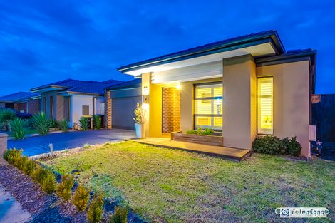 Property photo of 28 Maldive Grove Point Cook VIC 3030