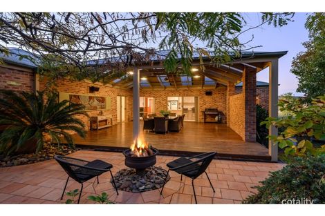 Property photo of 15 Donnington Drive Wodonga VIC 3690