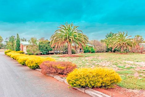 Property photo of 160 Greigs Road Rockbank VIC 3335