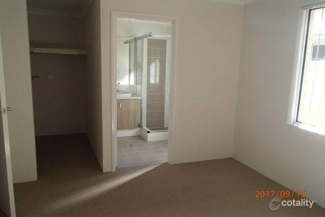 Property photo of 48 Vignerons Loop Hocking WA 6065