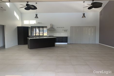 Property photo of 39 Stephenson Crescent Kensington Grove QLD 4341