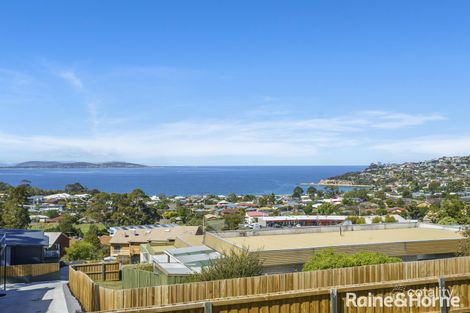 Property photo of 8/30 Pearl Place Blackmans Bay TAS 7052