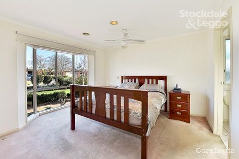 Property photo of 10 Parkhill Court Westmeadows VIC 3049