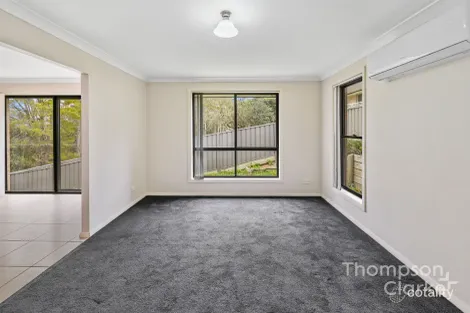 Property photo of 2/35 Pumphouse Crescent Rutherford NSW 2320