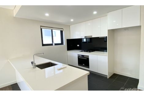 Property photo of 10/15-17 Pearce Avenue Peakhurst NSW 2210